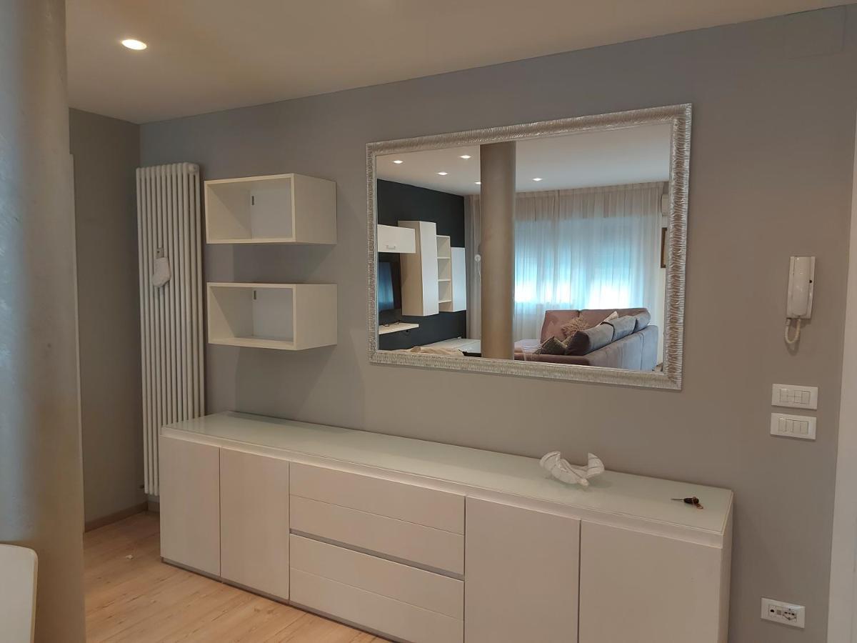 Casa Belle Vacanze Daire Mestre Dış mekan fotoğraf