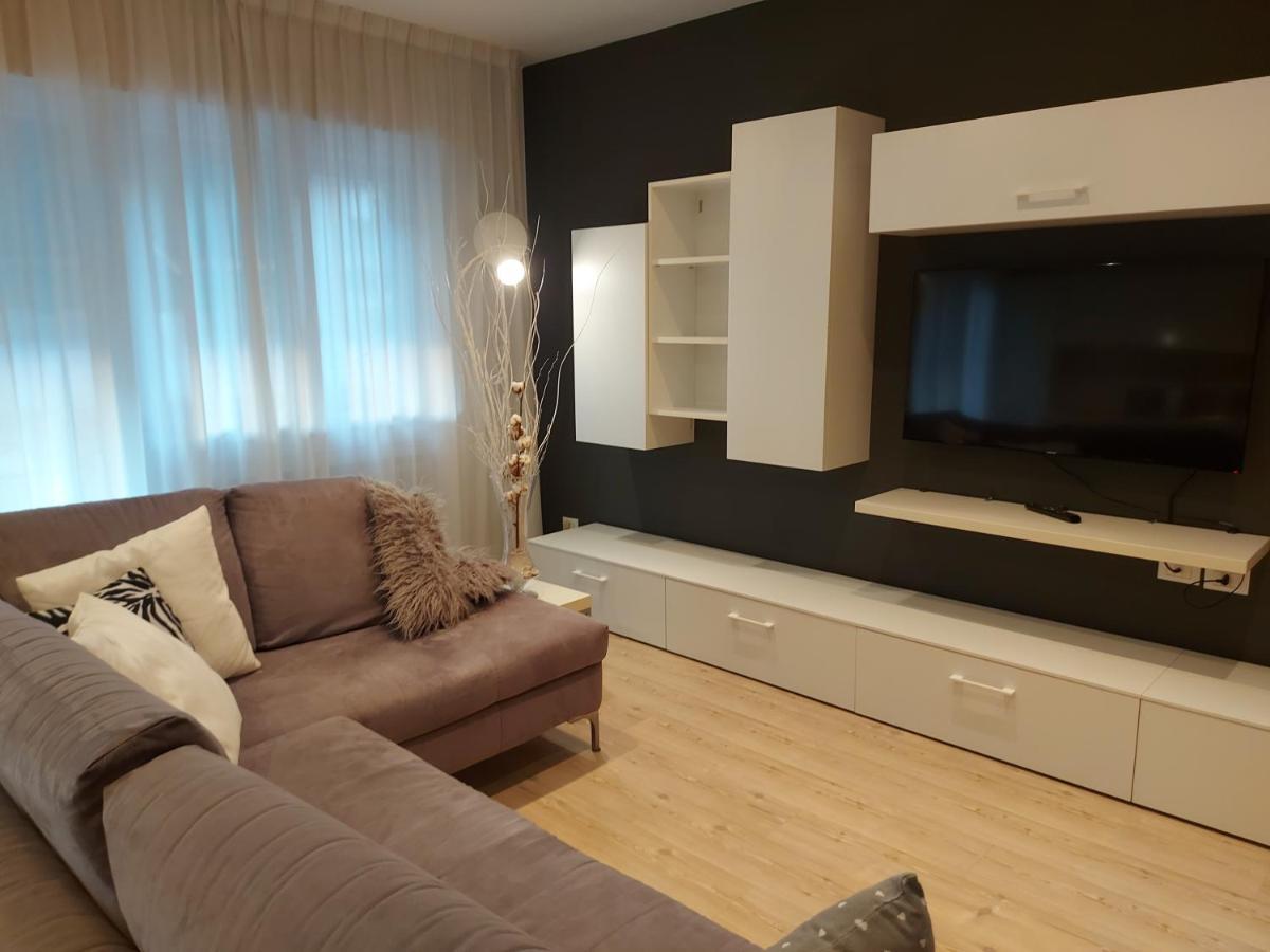 Casa Belle Vacanze Daire Mestre Dış mekan fotoğraf