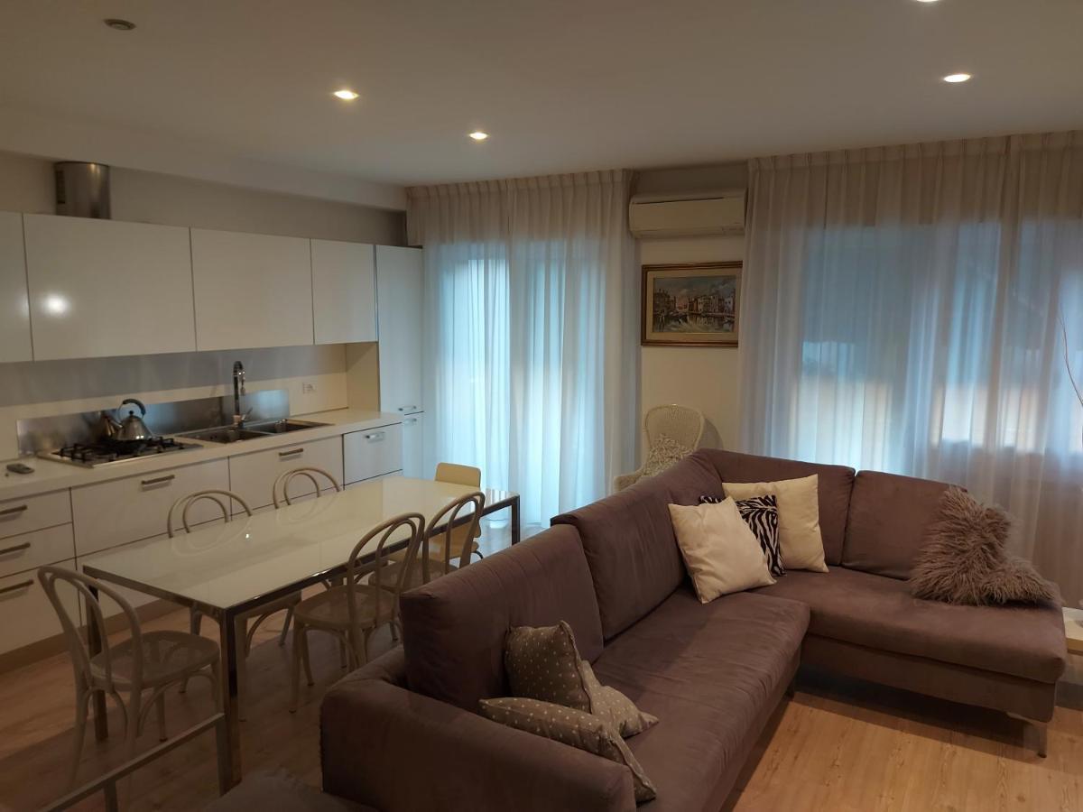 Casa Belle Vacanze Daire Mestre Dış mekan fotoğraf